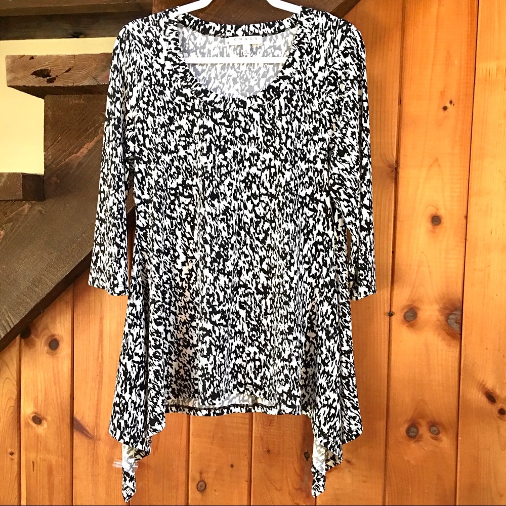 CHAUS Black and white print shark-bite Tunic